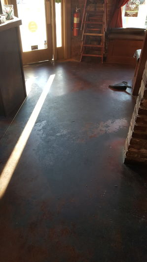Before & After Floor Cleaning in Hiram, GA (1)